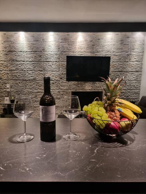 Luxvilla Agioi Deka  Zewnętrze zdjęcie