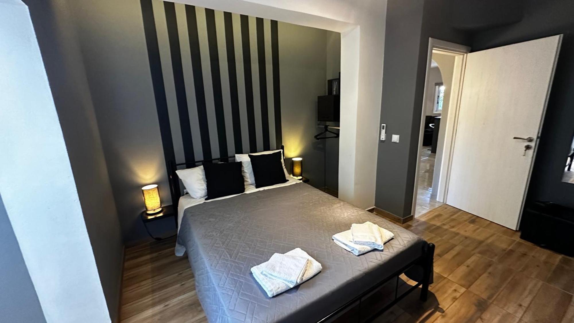Luxvilla Agioi Deka  Zewnętrze zdjęcie