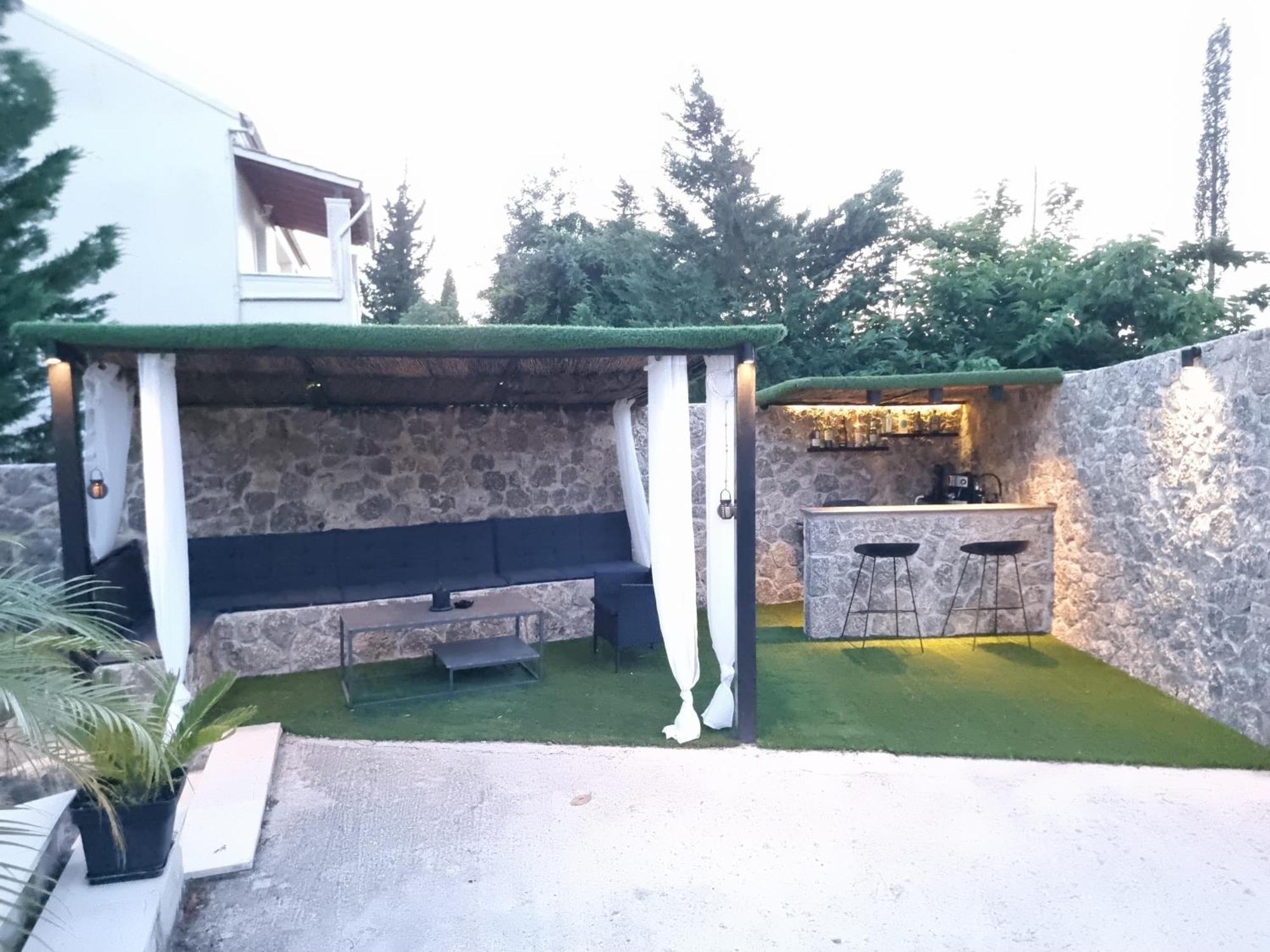Luxvilla Agioi Deka  Zewnętrze zdjęcie